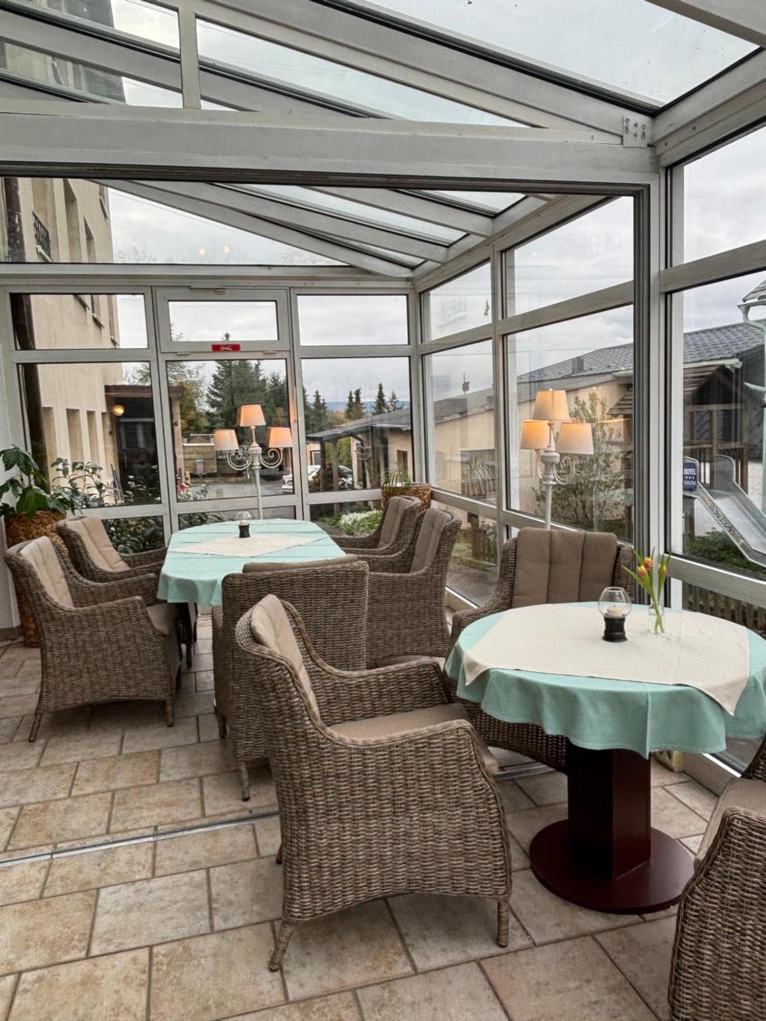 Hotel Burghof Oberweißbach Zewnętrze zdjęcie